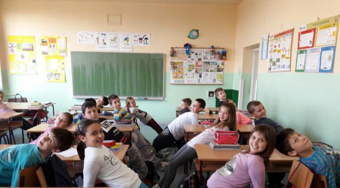 Покренимо нашу децу