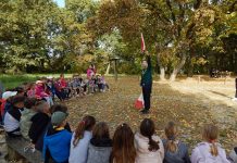 Трећаци на излету