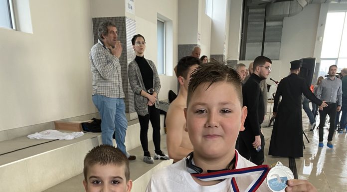Други сабор пливања за Часни крст ученика основних и средњих школа